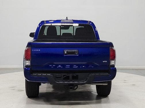 Blue Crush Metallic 2022 Toyota Tacoma Limited
