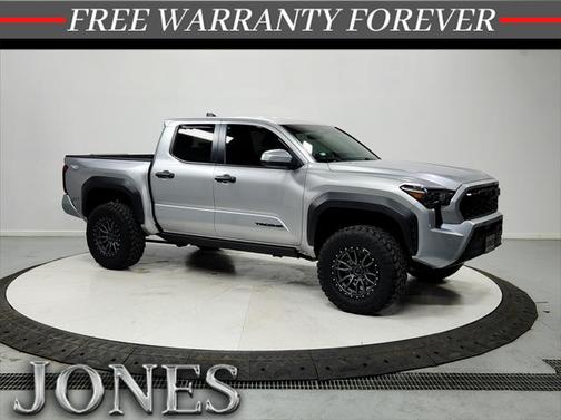 2024 Toyota Tacoma TRD Off Road