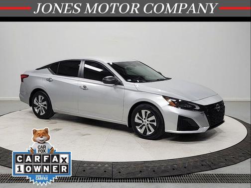 Brilliant Silver Metallic 2024 Nissan Altima S FWD