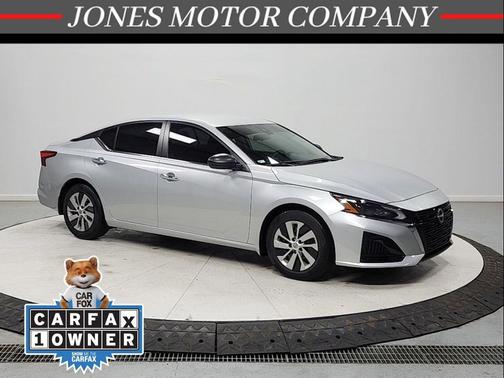 Brilliant Silver Metallic 2024 Nissan Altima S FWD