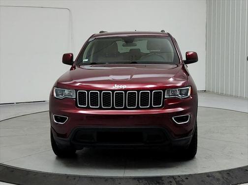 2019 Jeep Grand Cherokee Laredo
