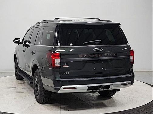 Forged Green Metallic 2022 Ford Expedition Timberline