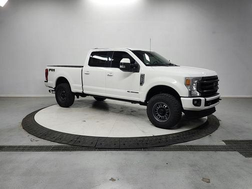STAR WHITE 2022 Ford F-250 Lariat