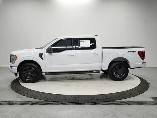 OXFORD WHITE 2023 Ford F-150 XLT