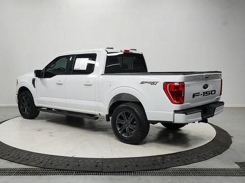 OXFORD WHITE 2023 Ford F-150 XLT