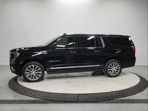 Onyx Black 2021 GMC Yukon XL Denali