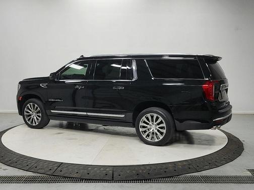 Onyx Black 2021 GMC Yukon XL Denali