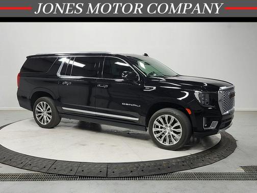 Onyx Black 2021 GMC Yukon XL Denali