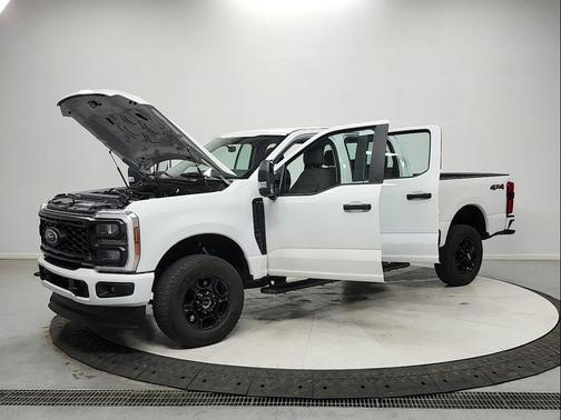 2023 Ford F-250 XL
