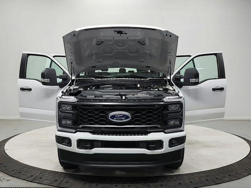 2023 Ford F-250 XL