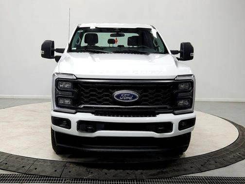 2023 Ford F-250 XL