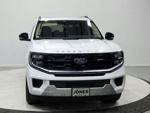 OXFORD WHITE 2025 Ford Expedition Max Platinum