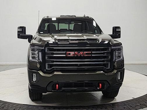Forest Metallic 2022 GMC Sierra 2500 AT4