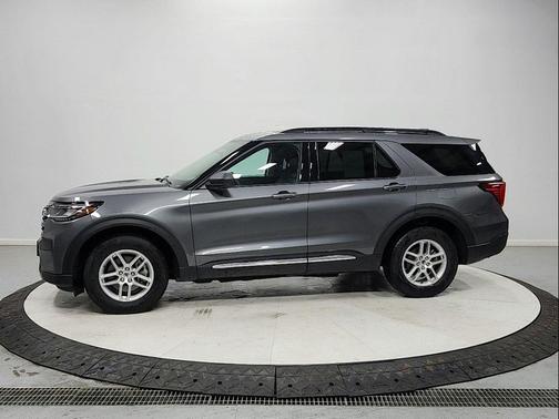 CARBONIZED GRAY METALLIC 2025 Ford Explorer Active