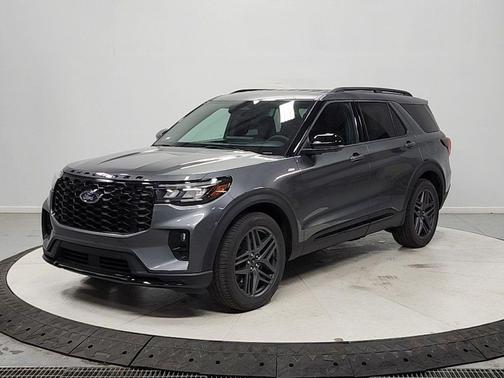 CARBONIZED GRAY METALLIC 2026 Ford Explorer ST-Line