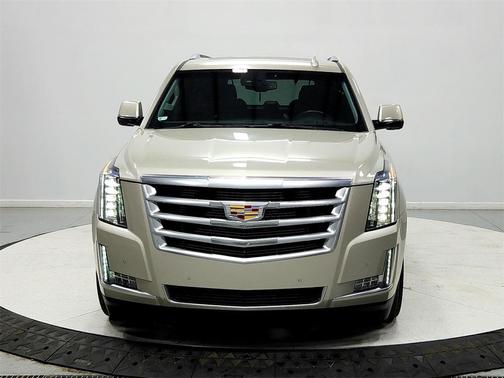2015 Cadillac Escalade Luxury