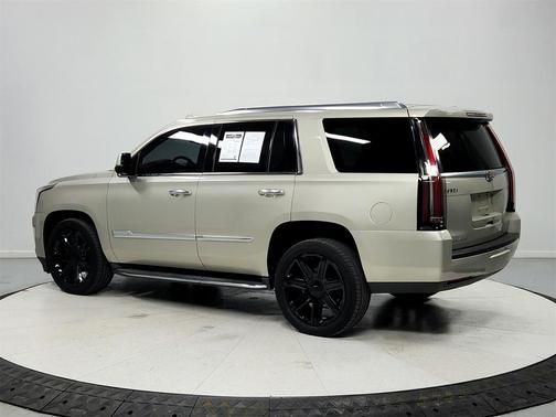 2015 Cadillac Escalade Luxury
