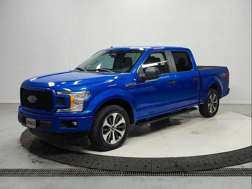 VELOCITY BLUE 2019 Ford F-150 XL