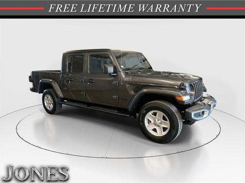 2023 Jeep Gladiator Sport S