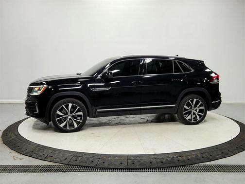 2024 Volkswagen Atlas Cross Sport 2.0T SEL Premium