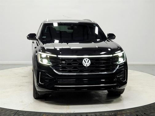 2024 Volkswagen Atlas Cross Sport 2.0T SEL Premium