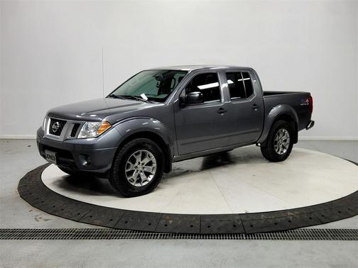 2021 Nissan Frontier SV