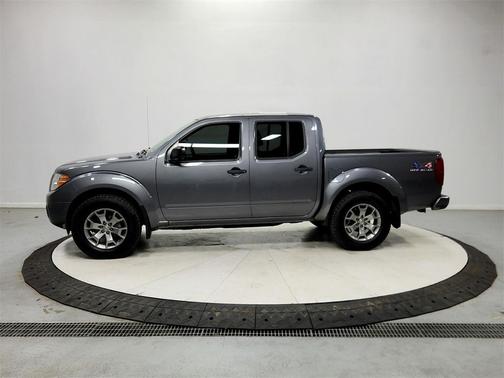 2021 Nissan Frontier SV