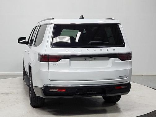 Bright White Clearcoat 2024 Jeep Wagoneer Series II 4x2