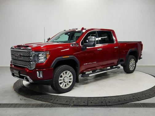 Cayenne Red Tintcoat 2023 GMC Sierra 3500 Denali