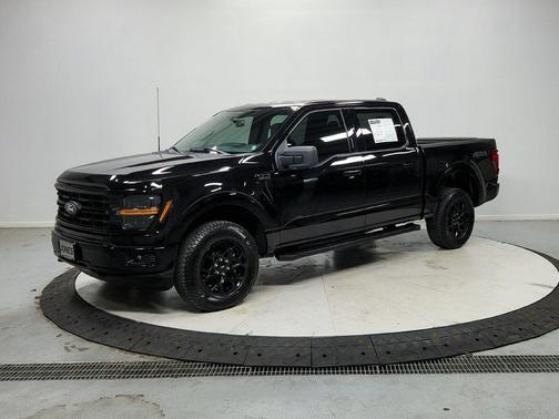 Agate Black Metallic 2024 Ford F-150 XLT