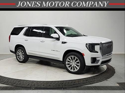 Summit White 2023 GMC Yukon Denali