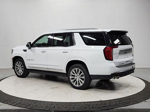 Summit White 2023 GMC Yukon Denali