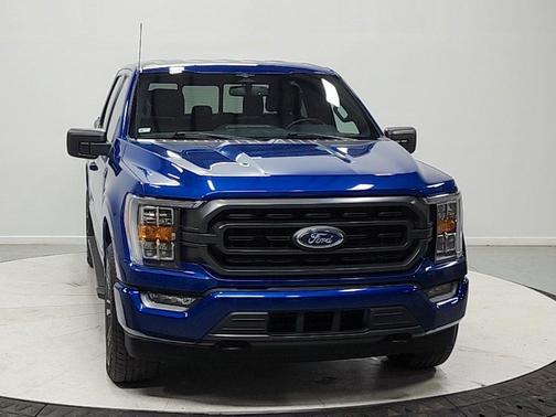 ATLAS BLUE METALLIC 2023 Ford F-150 XLT