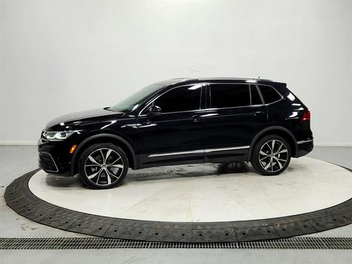 2024 Volkswagen Tiguan 2.0T SEL R-Line 4MOTION