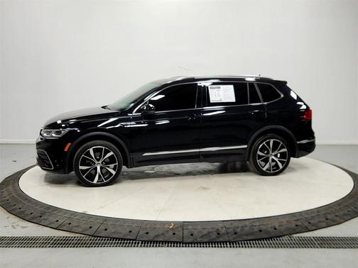 2024 Volkswagen Tiguan 2.0T SEL R-Line 4MOTION