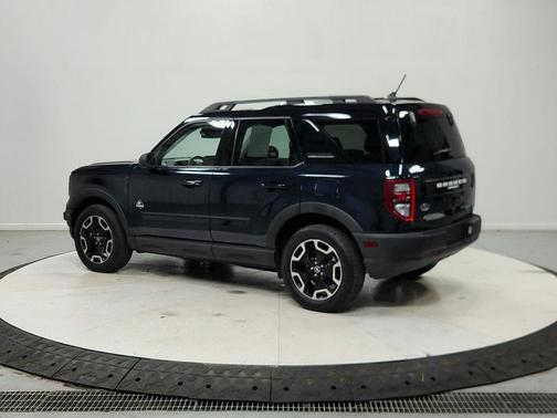 Alto Blue Metallic Tinted Clearcoat 2022 Ford Bronco Sport Outer Banks