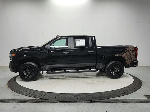 Black 2024 Chevrolet Silverado 1500 Custom Trail Boss