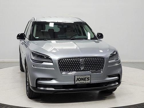 SILVER RADIANCE MET CC 2023 Lincoln Aviator Standard