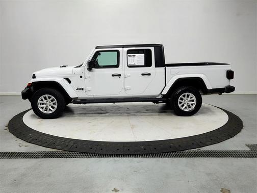 2023 Jeep Gladiator Sport S