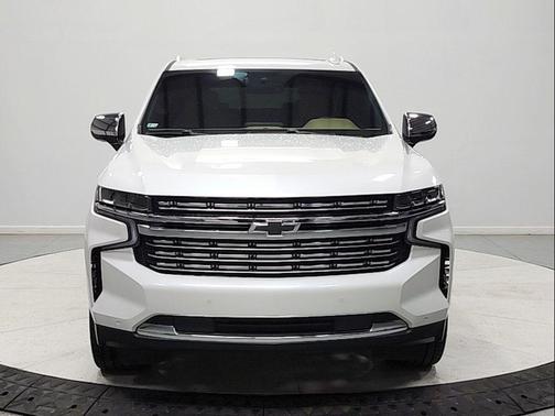 Iridescent Pearl Tricoat 2023 Chevrolet Tahoe Premier