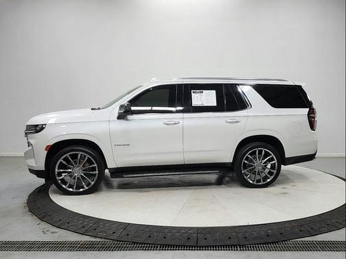 Iridescent Pearl Tricoat 2023 Chevrolet Tahoe Premier