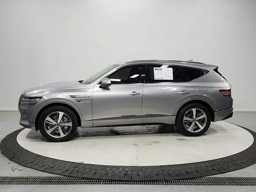 Savile Silver 2023 Genesis GV80 3.5T