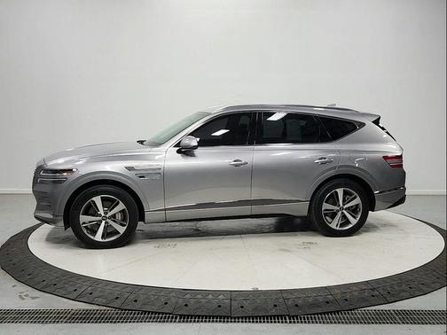 Savile Silver 2023 Genesis GV80 3.5T