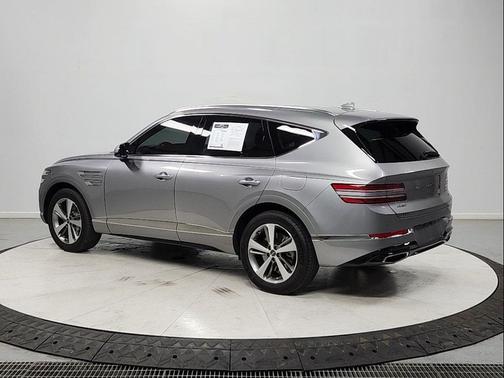Savile Silver 2023 Genesis GV80 3.5T