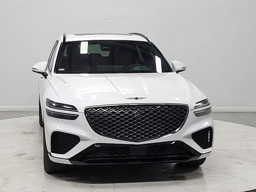 Alta White 2023 Genesis GV70 2.5T AWD