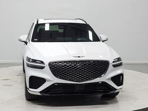 Alta White 2023 Genesis GV70 2.5T AWD