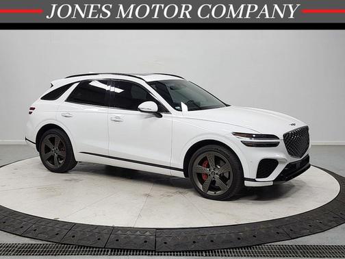 Alta White 2023 Genesis GV70 2.5T AWD