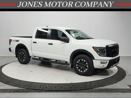Glacier White 2023 Nissan Titan PRO-4X