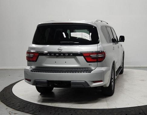 2024 Nissan Armada SL 2WD