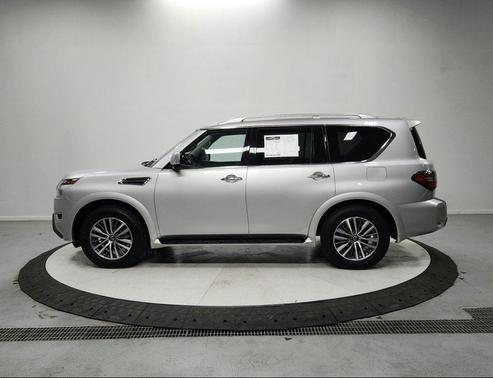 2024 Nissan Armada SL 2WD